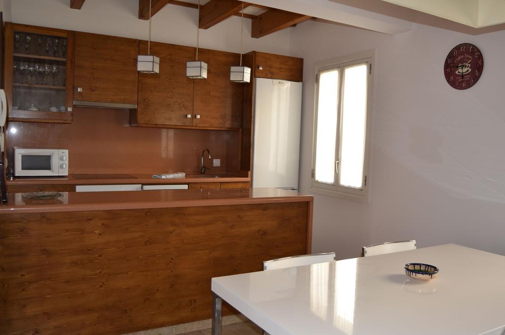 Casa Fayas